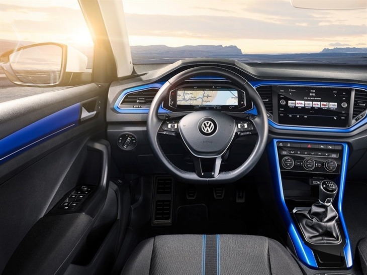 Volkswagen T-Roc Hatchback 1.5 TSI EVO Life