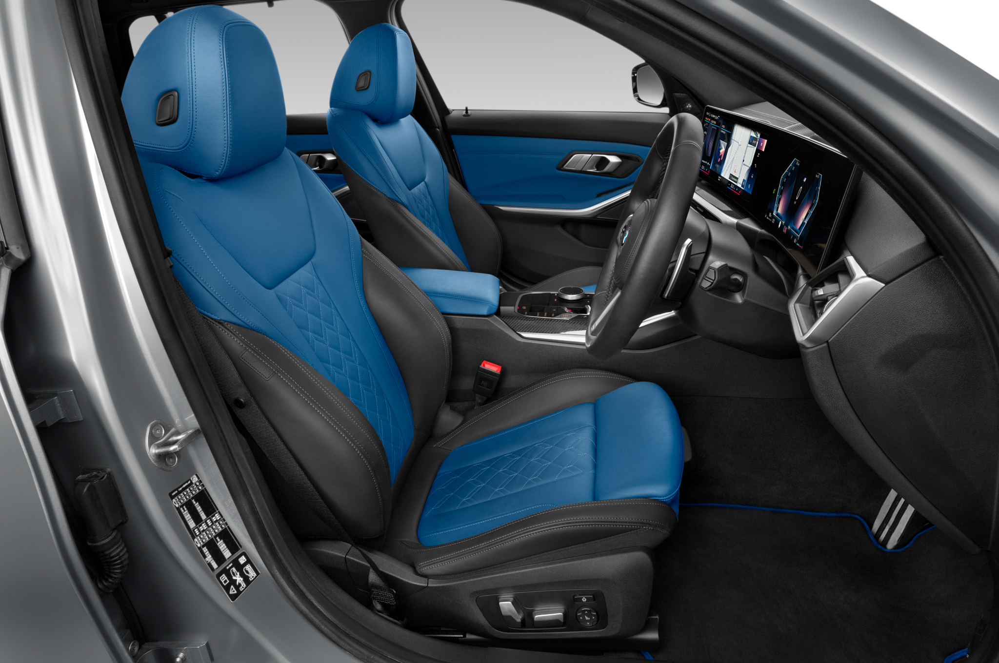 3 Series Touring Front Seat