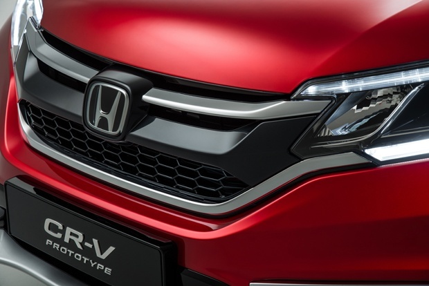 Honda UK Shows off New-Look CR-V at Paris Motor Show