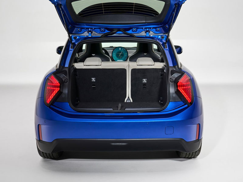 MINI Electric Cooper 160kW SE Exclusive (Level 3) 54kWh Auto