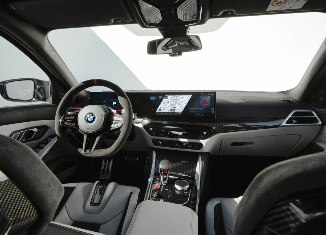 BMW M3 Touring dashboard and steering wheel