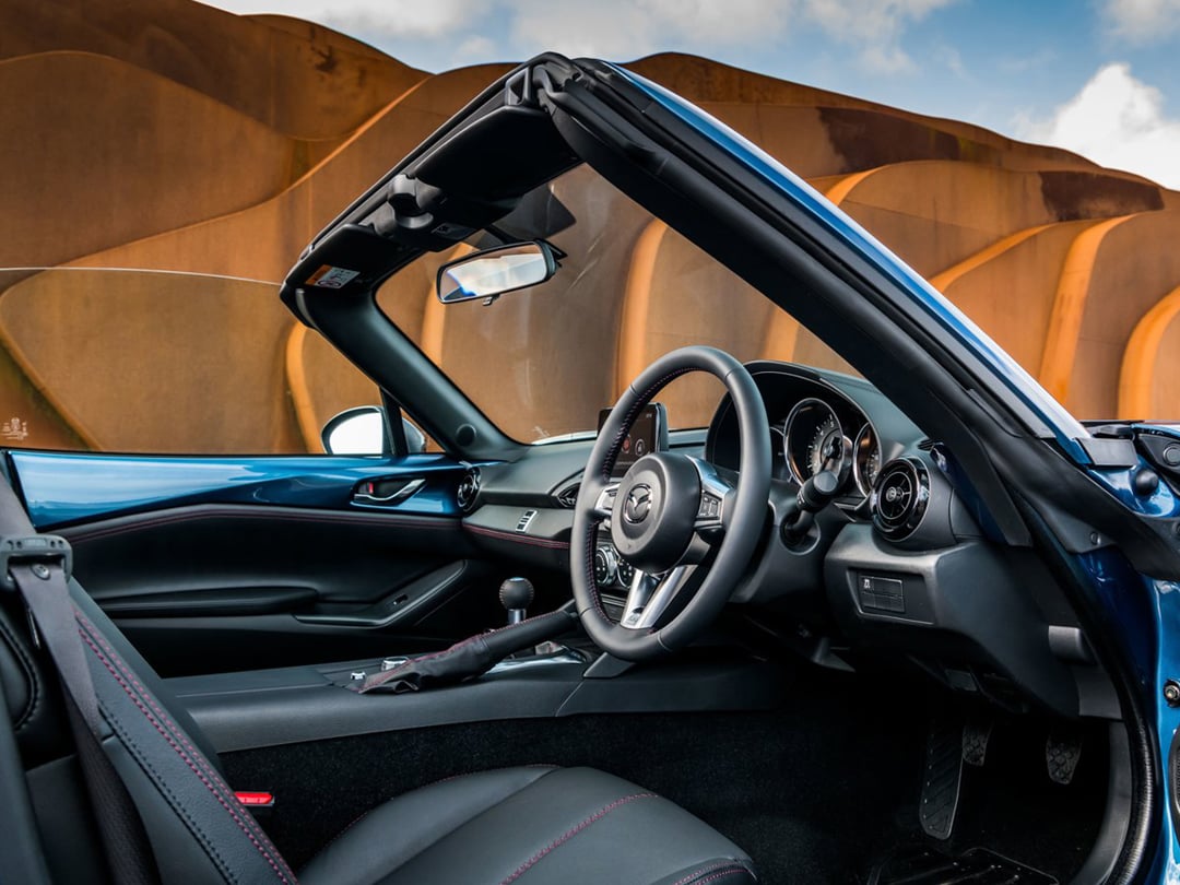 Mazda MX-5 RF Interior