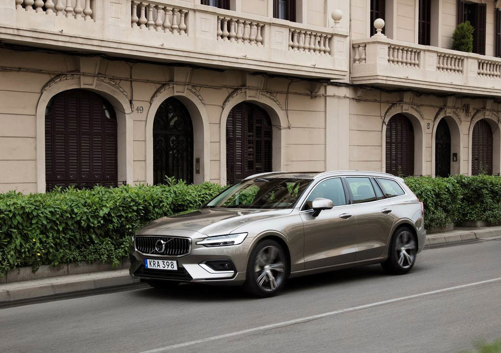 Volvo V60 lease car exterior