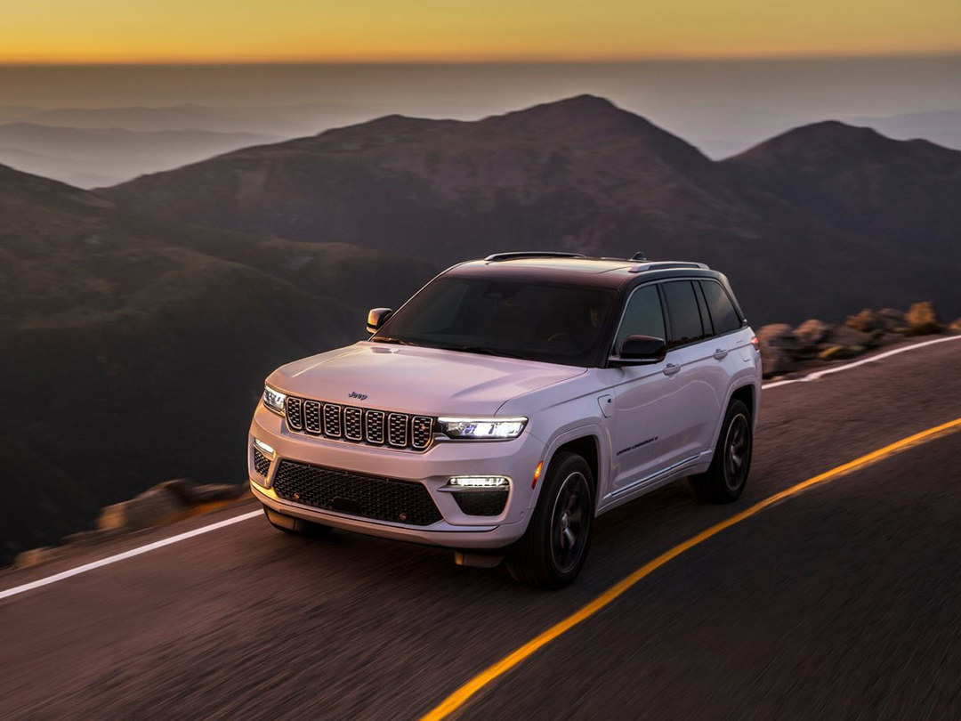 Jeep Grand Cherokee Exterior