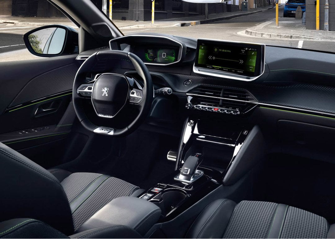 Peugeot e-208 interior