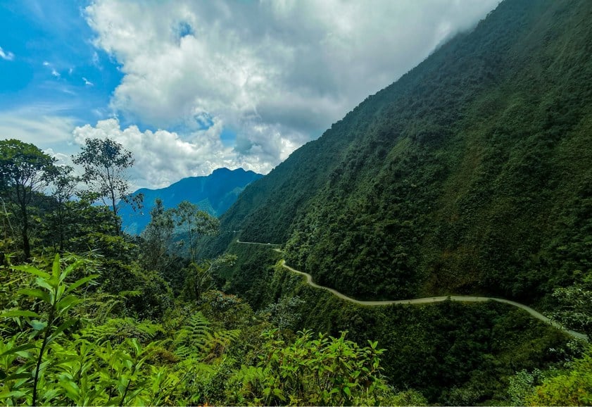 bolivia death road