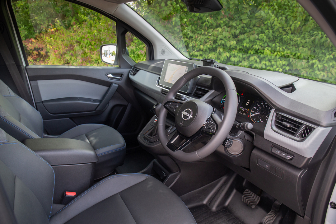 Nissan Townstar steering wheel and dashboard