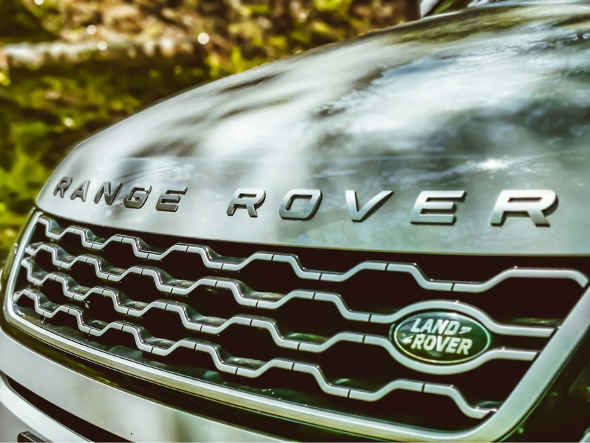 Range Rover front grille with Land Rover badge