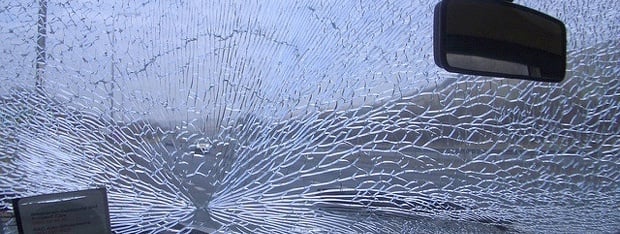 cracked windscreen