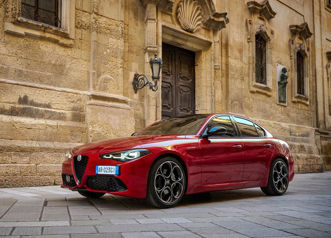 Alfa Romeo Giulia exterior