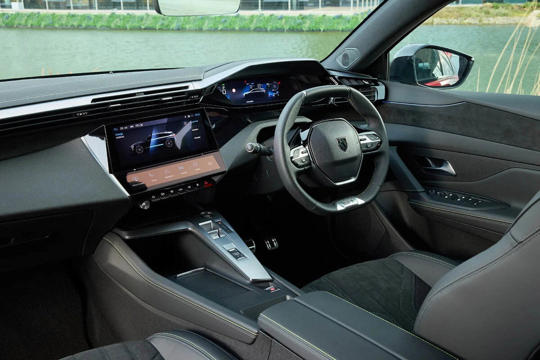 Peugeot e-308 SW lease car dashboard and infotainment system