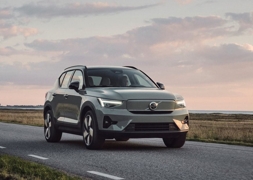 Volvo XC40 Recharge exterior