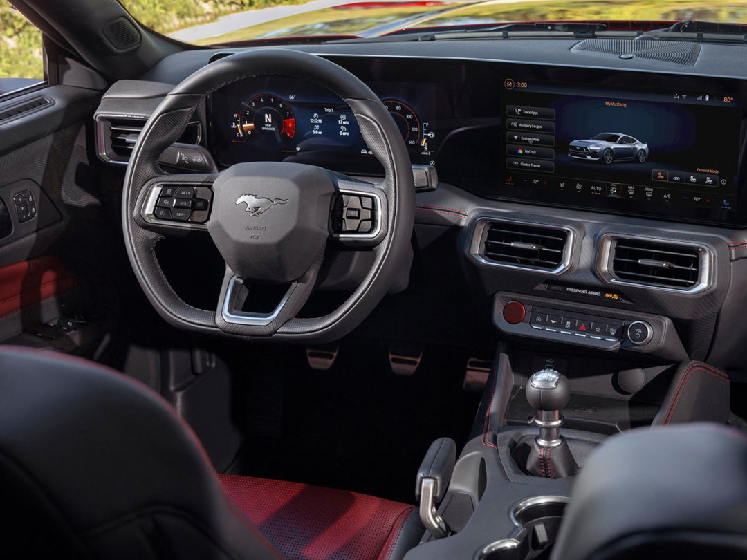 Ford Mustang Convertible Interior