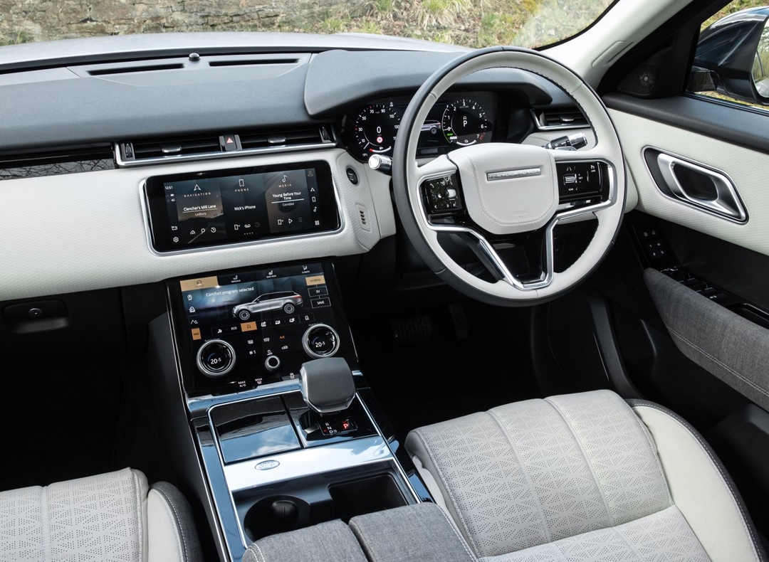 land-rover-range-rover-velar-interior