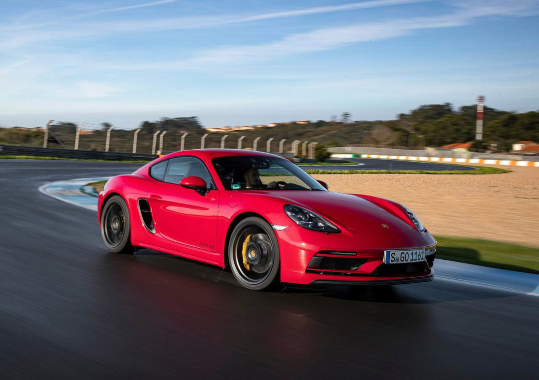 Porsche 718 Cayman exterior