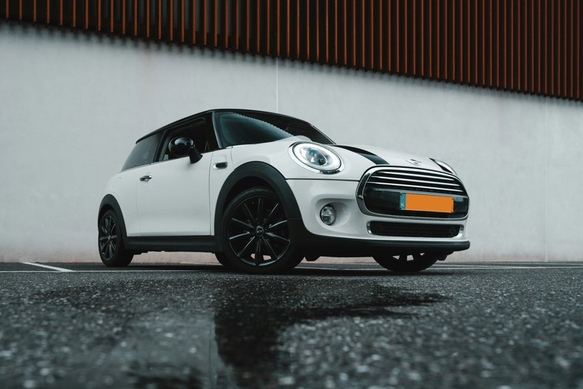 White mini front end