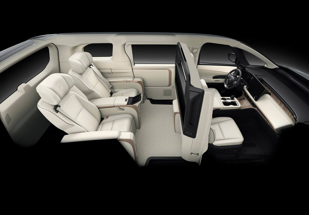 Lexus LM four-seater interior