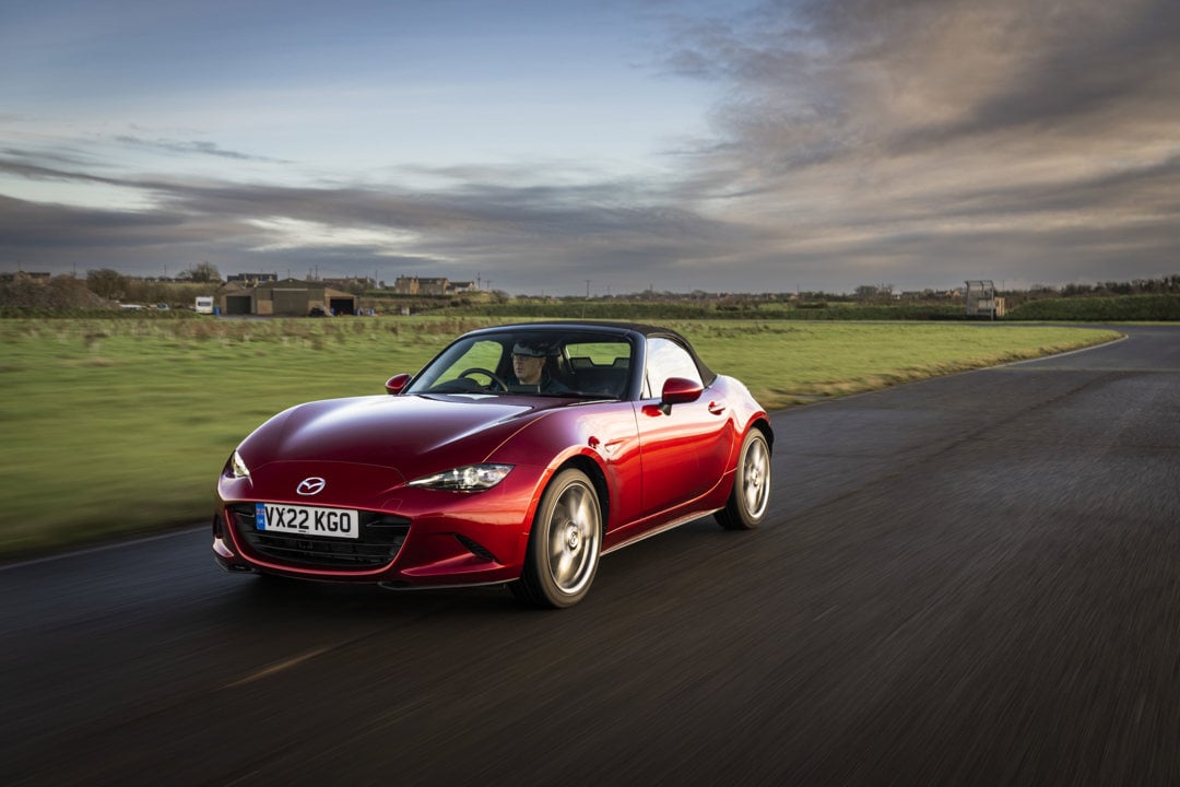 Mazda MX-5 Convertible exterior