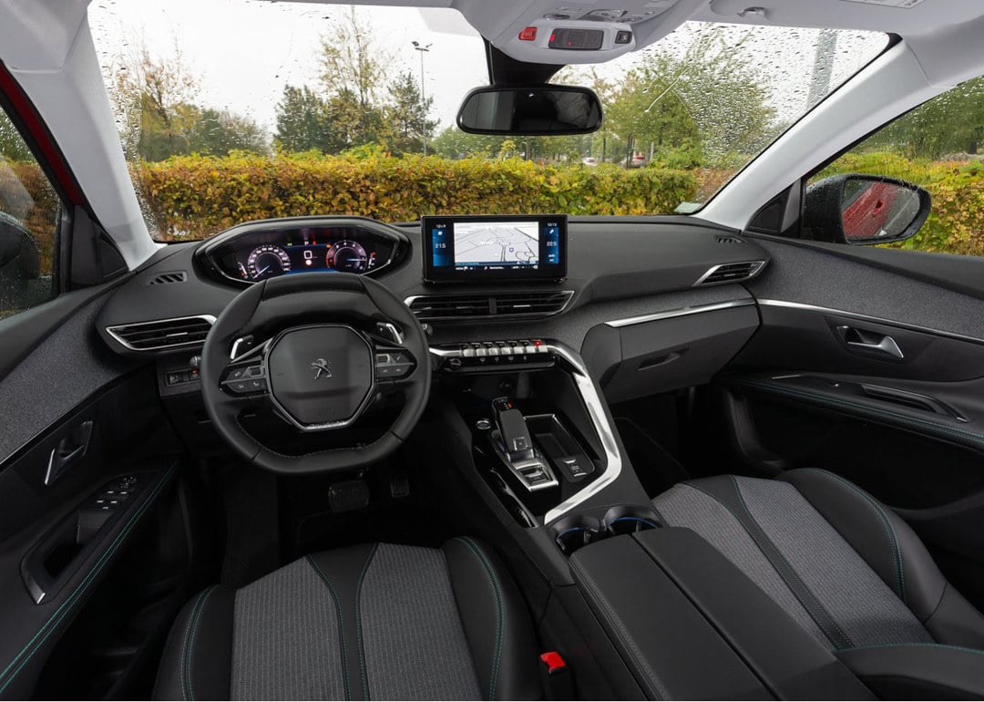 Peugeot 5008 interior