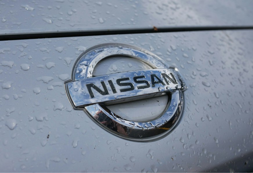 Nissan logo